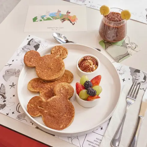disney-animation-cafe-1