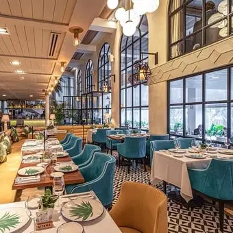 Lee más sobre el artículo Restaurante Aitana Virreyes