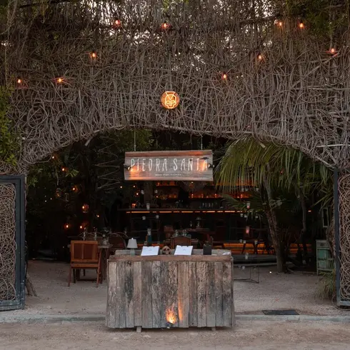 Lee más sobre el artículo PiedraSanta Holbox