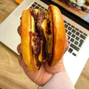 Restaurante-Burger-Strasse-Polanco-con-Reservandonos-8