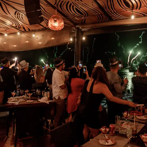 restaurante-crab-house-cancun-reserva-reservandonos-3 (1)