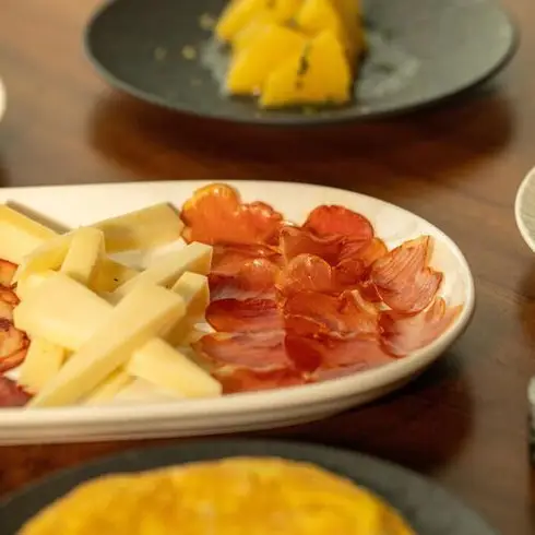 restaurante-meson-iberico-puerto-vallarta-con-reservandonos-45