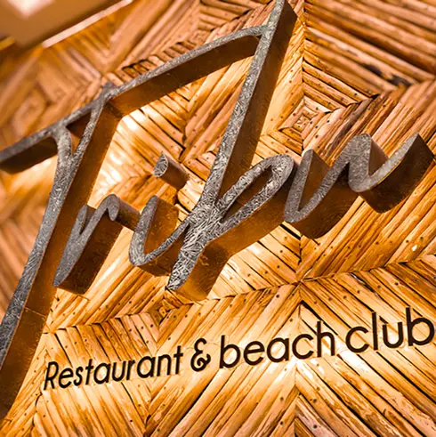 Lee más sobre el artículo Tribu Restaurant & Beach Club Cancún