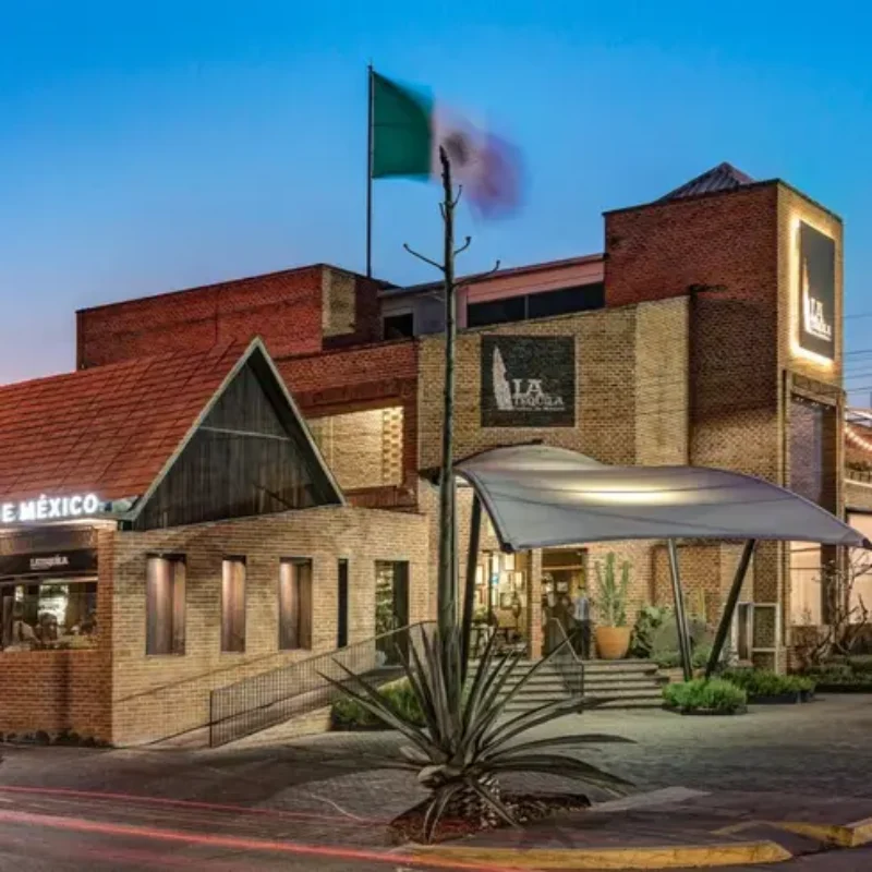 Restaurante La Tequila Av. México
