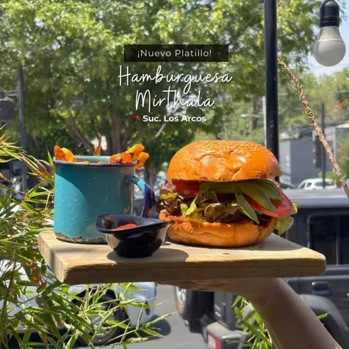 mirthala-coffee-bar-suc-los-arcos-con-reservandonos-7