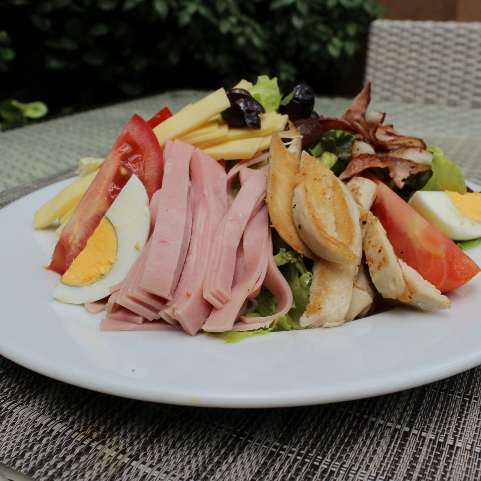Veranda Bistro